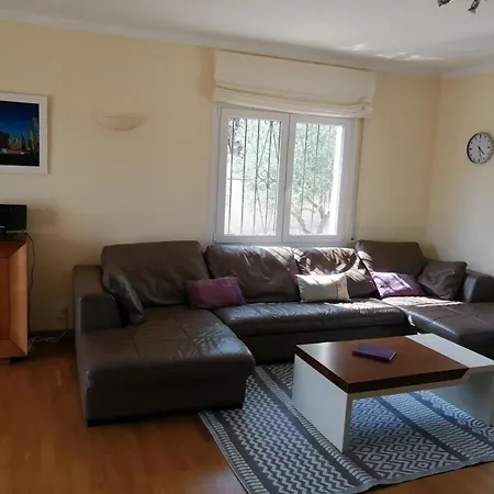 Haus Bianya Casa de Férias *
