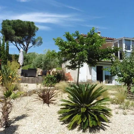 Holiday home Haus Bianya